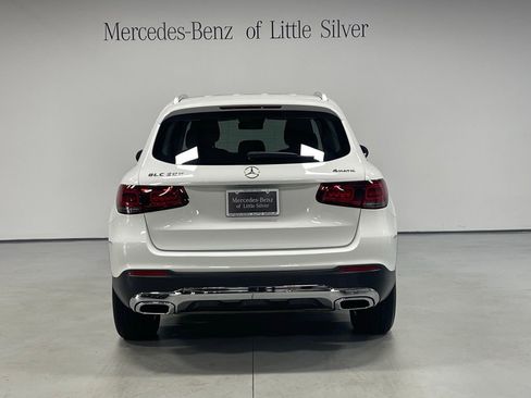 Certified 2022 Mercedes-Benz GLC 300 4MATIC image 4