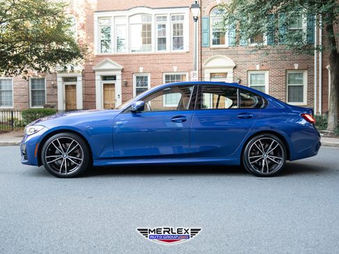 Used 2019 BMW 330i xDrive Sedan w/ M Sport Package image 4