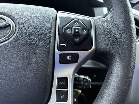 Used 2018 Toyota Tundra SR5 image 26