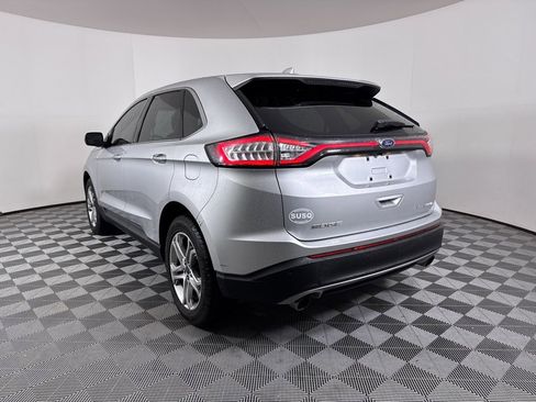 Used 2015 Ford Edge Titanium image 19