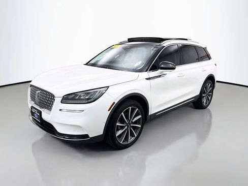 Used 2020 Lincoln Corsair Reserve image 3