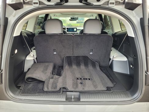 Certified 2026 Hyundai Ioniq 9 Limited image 33