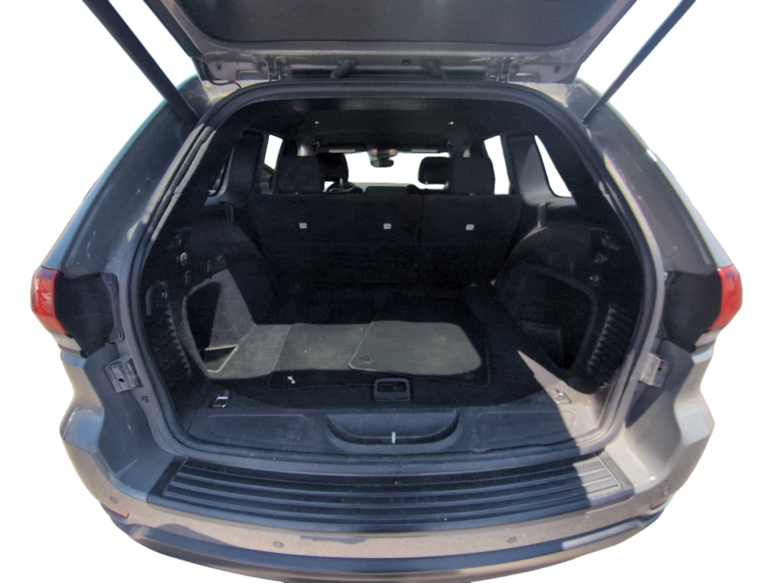 Used 2020 Jeep Grand Cherokee Laredo AWD/4WD image 19
