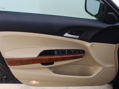 Used 2011 Honda Accord EX image 13