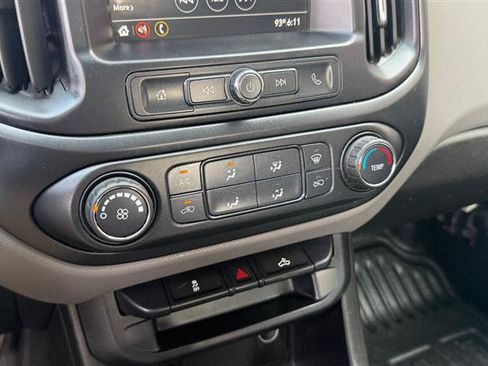 Used 2019 Chevrolet Colorado W/T RWD image 20
