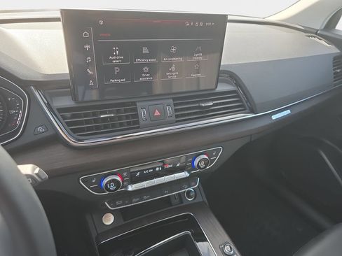 Certified 2023 Audi Q5 2.0T Premium w/ Convenience Package AWD/4WD image 16