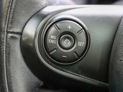 Used 2017 MINI Cooper S image 26