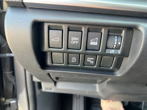 Used 2023 Subaru Forester Premium AWD/4WD image 19