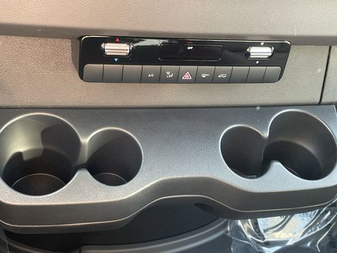 New 2025 Mercedes-Benz Sprinter 2500 image 35