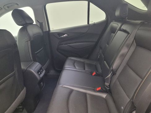 Used 2020 Chevrolet Equinox LT w/ Sport Edition image 18