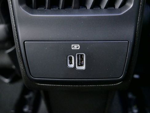 Used 2024 Dodge Hornet GT image 33