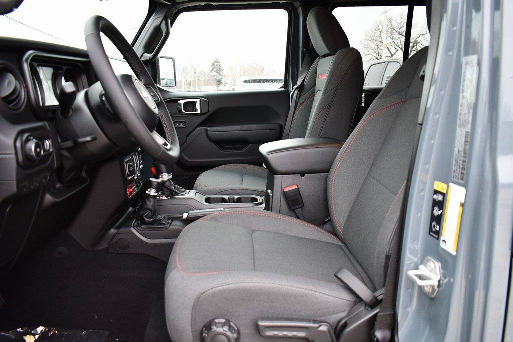 New 2026 Jeep Wrangler Unlimited Rubicon w/ Safety Group AWD/4WD image 12