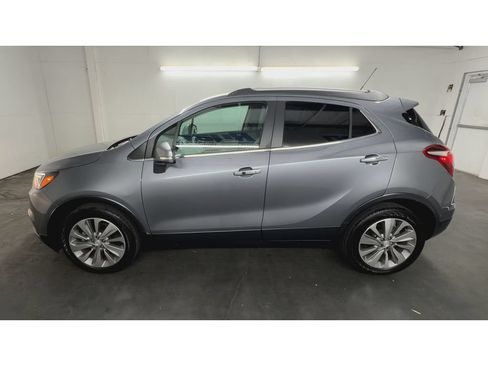 Used 2019 Buick Encore Preferred FWD image 5