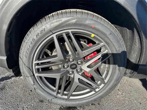 New 2026 Ford Explorer ST-Line w/ ST-Line Street Pack image 15