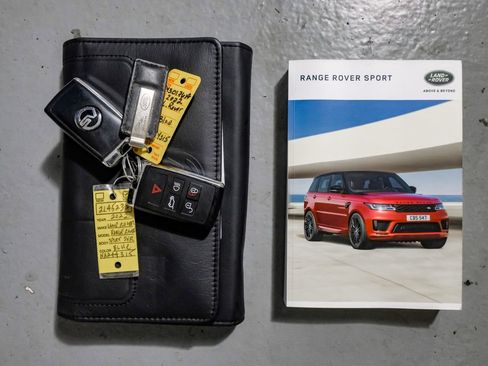 Used 2022 Land Rover Range Rover Sport SVR Carbon Edition image 57