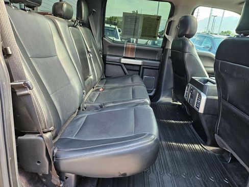 Used 2015 Ford F150 Lariat w/ Equipment Group 502A Luxury AWD/4WD image 30