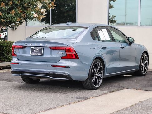 Used 2024 Volvo S60 B5 Plus AWD/4WD image 8