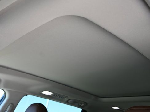 New 2025 Subaru Ascent Touring image 23