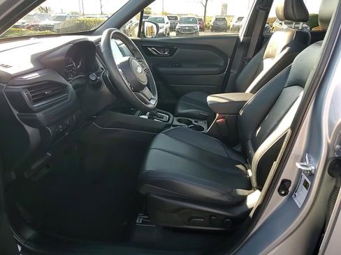 Certified 2025 Subaru Forester Limited image 12