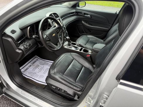 Used 2016 Chevrolet Malibu LTZ image 9