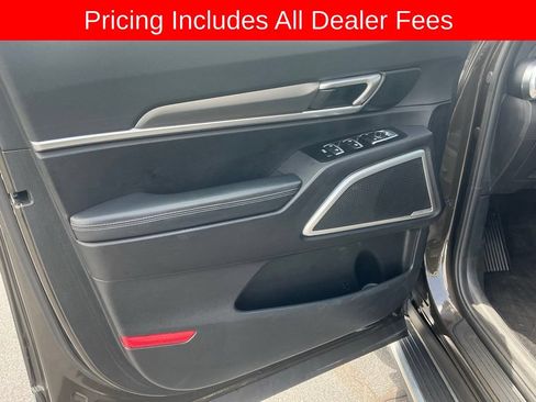 Used 2022 Kia Telluride S AWD/4WD image 9