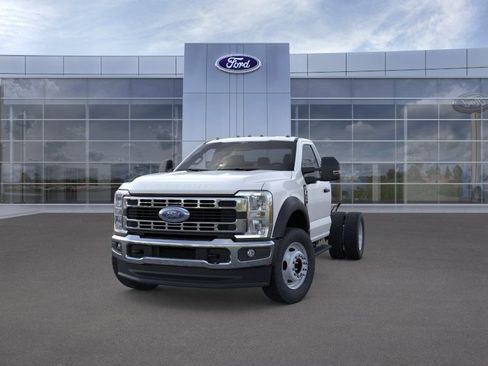 New 2025 Ford F550 4x4 Regular Cab Super Duty image 2