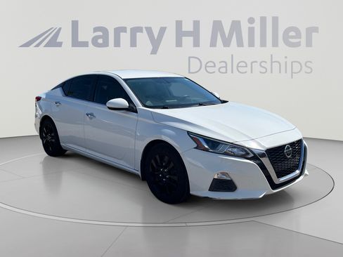 Used 2020 Nissan Altima 2.5 S FWD image 7