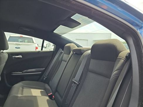 Used 2022 Dodge Charger SXT RWD image 13