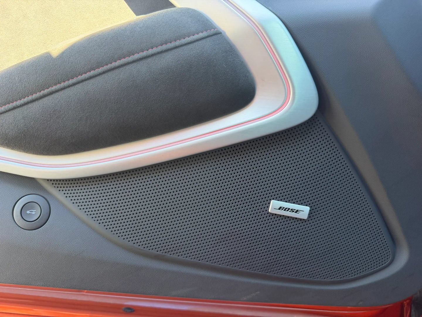 Used 2022 Chevrolet Camaro ZL1 RWD image 38