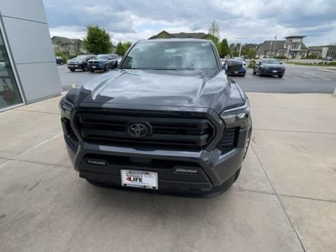 New 2026 Toyota Tacoma SR5 AWD/4WD image 5