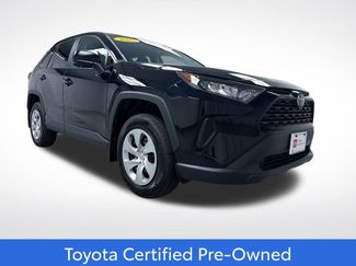 Certified 2022 Toyota RAV4 LE AWD/4WD video 1