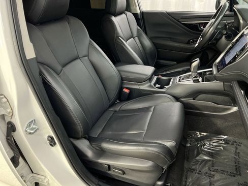 Used 2021 Subaru Outback Limited XT image 32