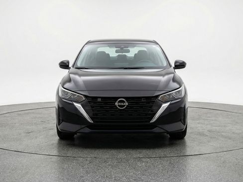 Used 2025 Nissan Sentra S FWD image 2
