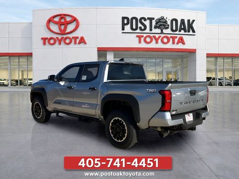New 2026 Toyota Tacoma TRD Off-Road AWD/4WD image 3
