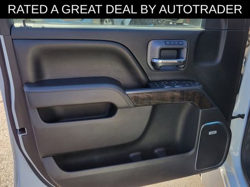 Used 2016 GMC Sierra 1500 Denali w/ Enhanced Driver Alert Package AWD/4WD image 17
