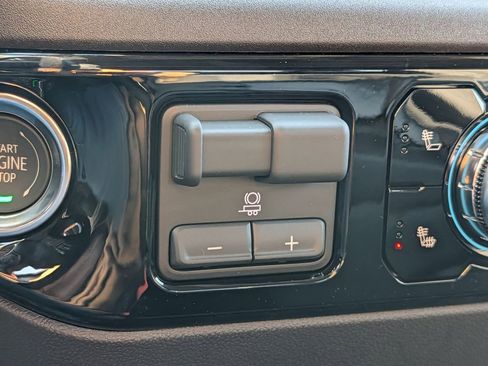 New 2026 GMC Sierra 1500 SLE image 49