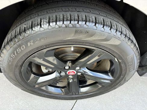 Used 2019 Jaguar F-PACE R-Sport AWD/4WD image 10