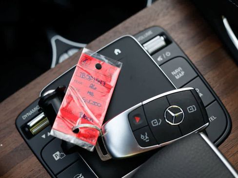 Used 2026 Mercedes-Benz GLE 350 4MATIC image 32