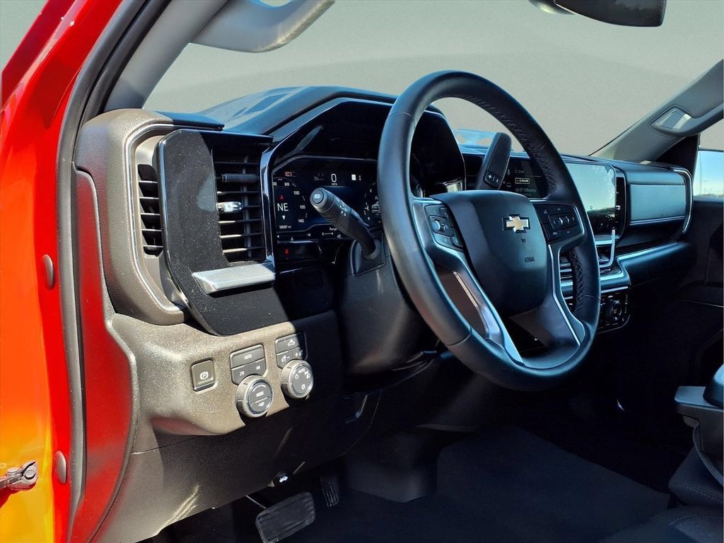 Used 2024 Chevrolet Silverado 1500 LT w/ LPO, Dark Essentials Package AWD/4WD image 12