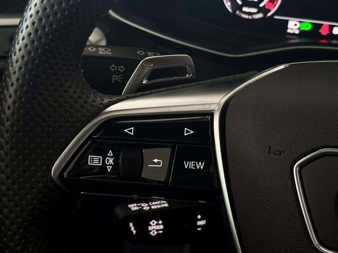 Used 2023 Audi RS 6 Avant w/ Carbon Optic Package image 34