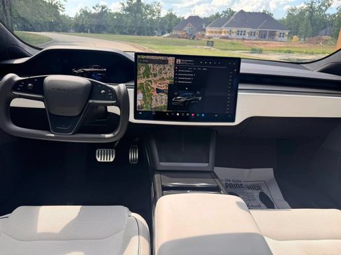 Used 2021 Tesla Model S Plaid AWD/4WD image 13