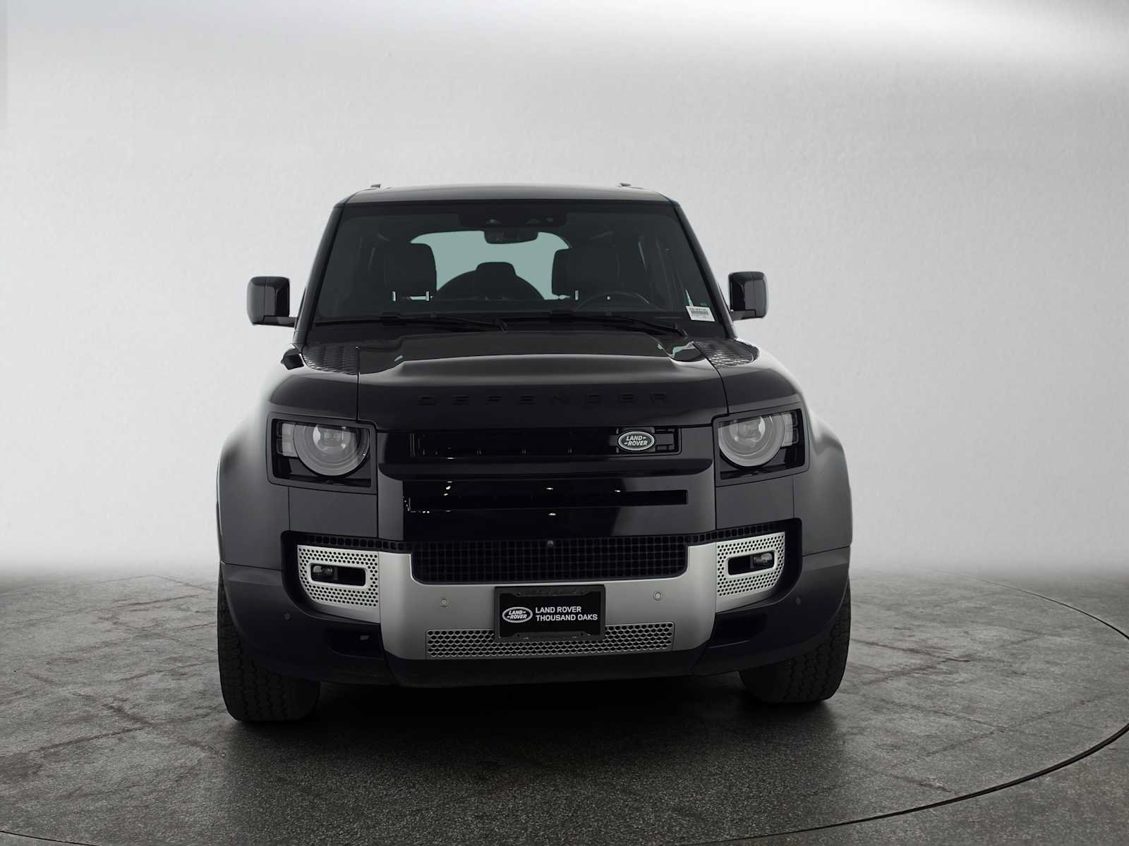 Used 2024 Land Rover Defender 110 S AWD/4WD image 7