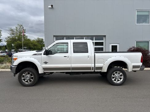 Used 2011 Ford F350 Lariat w/ Chrome Pkg AWD/4WD image 2