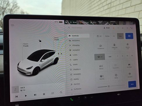 Used 2020 Tesla Model Y Long Range image 50