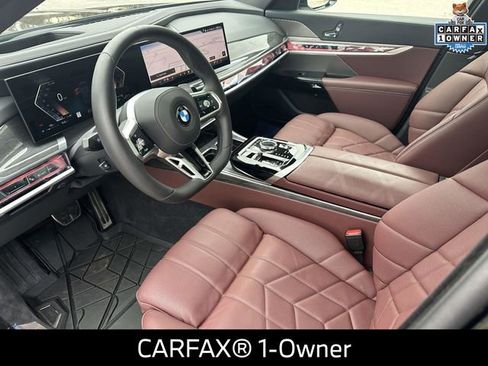 Used 2026 BMW 740i xDrive image 2