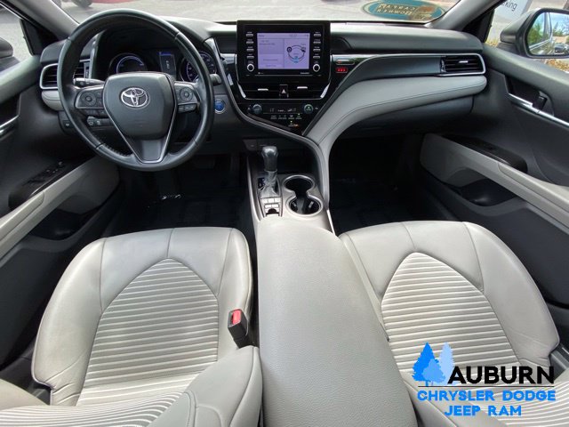 Used 2023 Toyota Camry SE FWD image 22