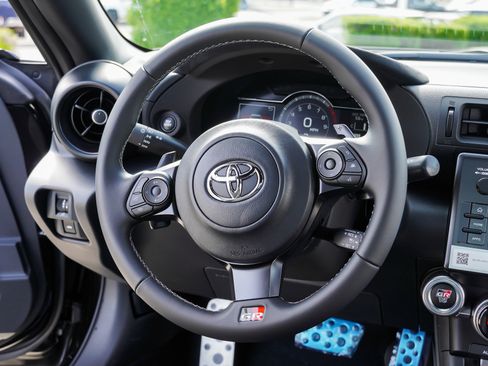 New 2026 Toyota GR86 Premium w/ ALL Weather Mat Package (TMS) image 31