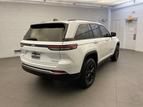 Certified 2023 Jeep Grand Cherokee Limited AWD/4WD image 7