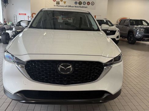 Used 2023 MAZDA CX-5 AWD 2.5 S w/ Premium Package image 3
