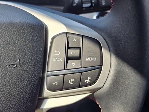 New 2026 Ford Explorer Active AWD/4WD image 23